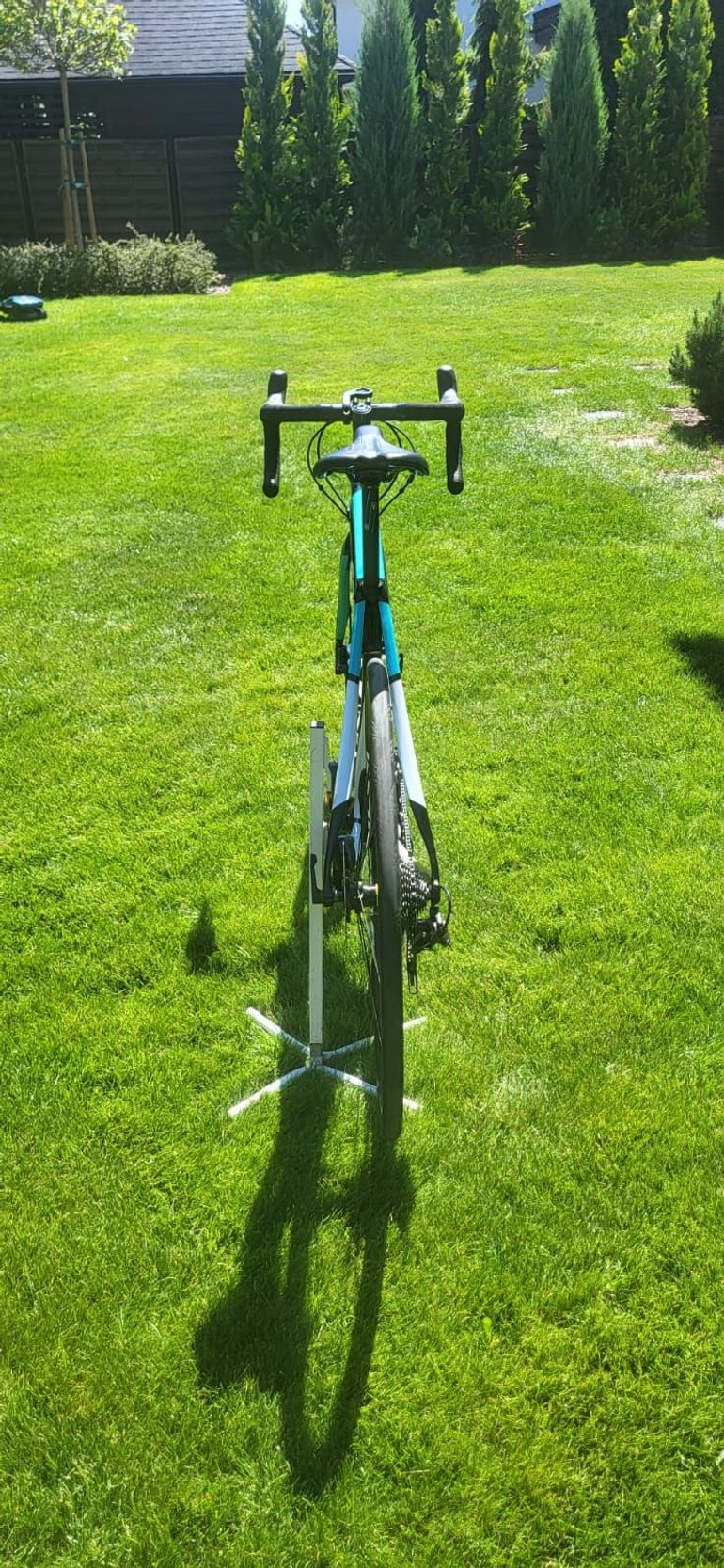 Used Cannondale Synapse Carbon Disc Women's Ultegra 2018 2018 Road & Gravel, Black — image 3 of 8