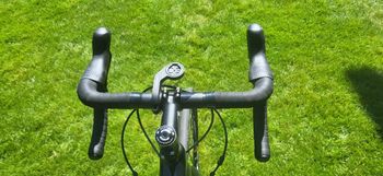 Used Cannondale Synapse Carbon Disc Women's Ultegra 2018 2018 Road & Gravel, Black — image 7 of 8
