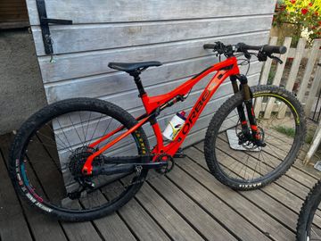 Używany Orbea OIZ M30 2019 2019 Mountainbike — zdjęcie 1 z 6