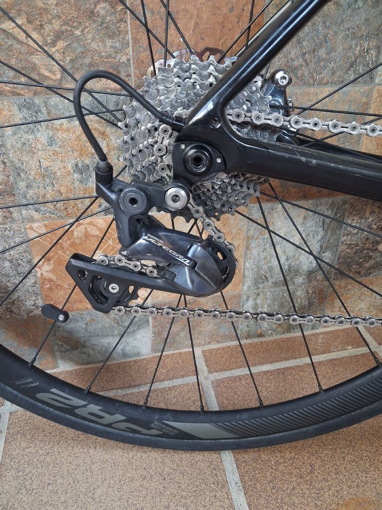 Used Giant Defy Advanced Pro 1 2020 2020 Road & Gravel, Red — image 4 of 4
