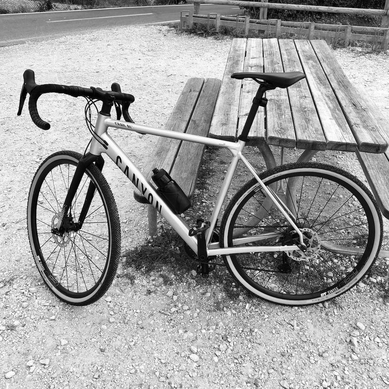 Used Canyon Grail AL 7.0 2020 2020 Road & Gravel, Grigio chiaro — image 8 of 12