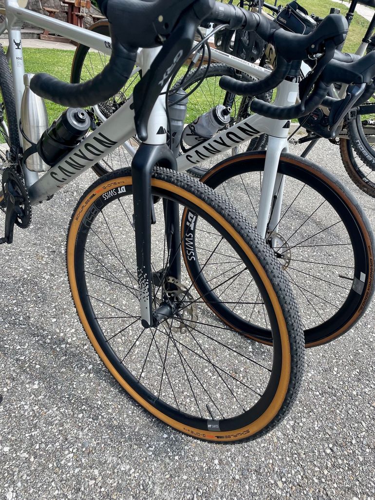 Used Canyon Grail AL 7.0 2020 2020 Road & Gravel, Grigio chiaro — image 3 of 12