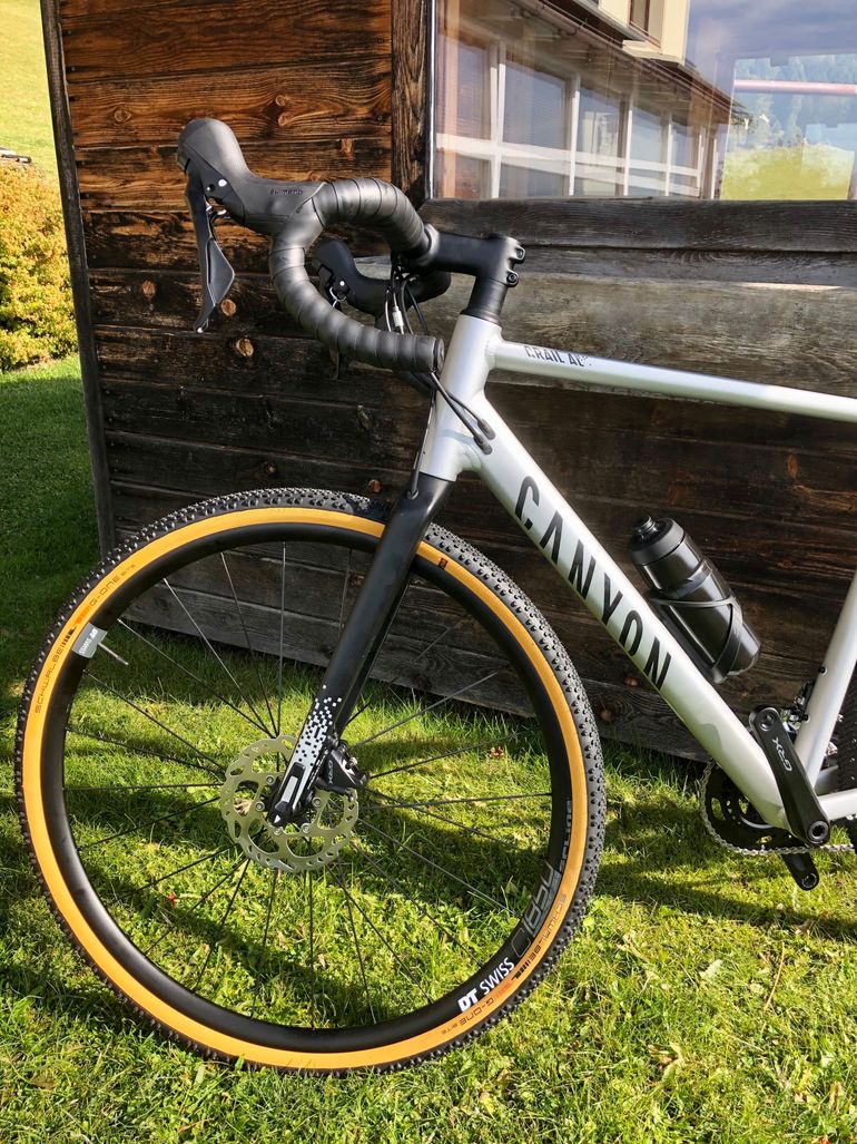 Used Canyon Grail AL 7.0 2020 2020 Road & Gravel, Grigio chiaro — image 9 of 12