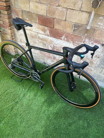 Used Felt Fr SRAM Red eTap AXS 2024 Road & Gravel — image 6 of 10