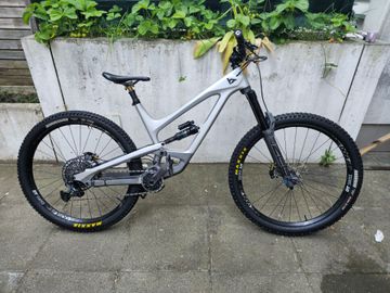 Tweedehands YT Industries Capra Base AL 29 2021 2021 Mountainbike — afbeelding 2 van 15