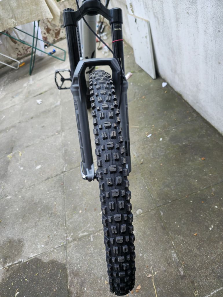 Used YT Industries Capra Base AL 29 2021 2021 Mountainbike — image 9 of 15