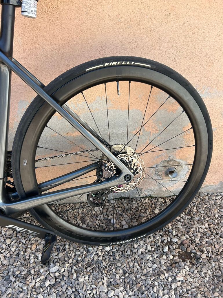 Used Trek Émonda SL 6 2024 2024 Road & Gravel — image 12 of 14