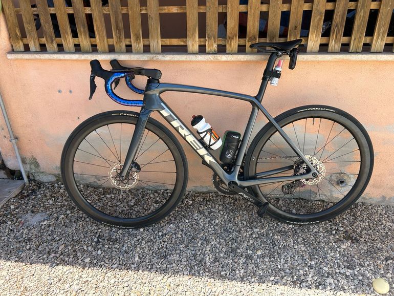 Used Trek Émonda SL 6 2024 2024 Road & Gravel — image 10 of 14