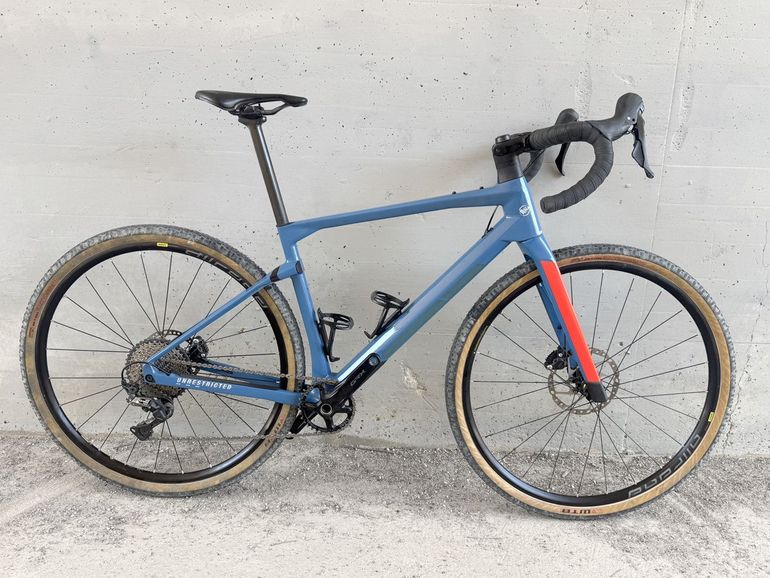 Used BMC URS THREE 2020 2020 Road & Gravel, Blue — image 1 of 10