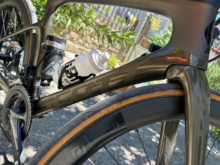Used Scott Foil 10 2020 2020 Road & Gravel — image 3 of 12