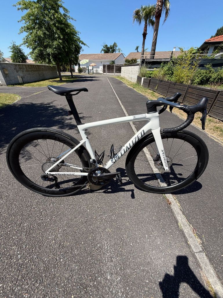 Used Specialized Tarmac SL8 Pro - Shimano Ultegra Di2 2025 2025 Road & Gravel, Weiß — image 1 of 10