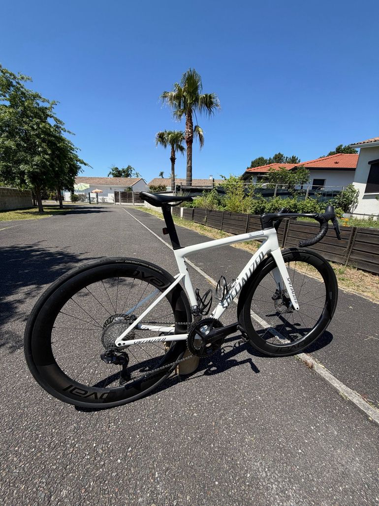 Used Specialized Tarmac SL8 Pro - Shimano Ultegra Di2 2025 2025 Road & Gravel, Weiß — image 4 of 10