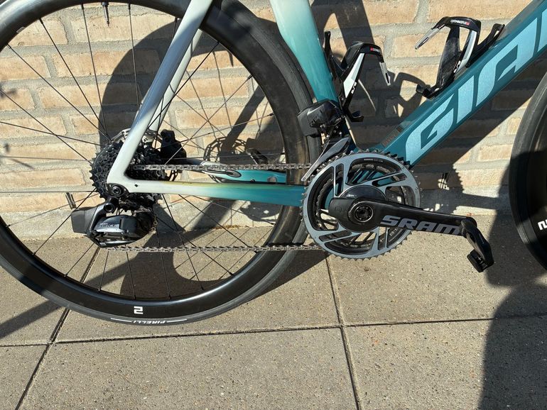 Used Giant Propel Advanced, Pro Disc 0 2022 2022 Road & Gravel — image 2 of 6