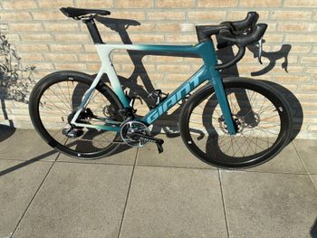 Used Giant Propel Advanced, Pro Disc 0 2022 2022 Racefiets & gravel