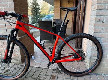 Used Scott Scale 940 2021 2021 Mountainbike, Red, 29 — image 1 of 4