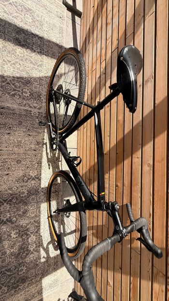 Used Thompson R-9500 2021 Road & Gravel, Black — image 2 of 8