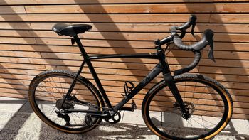 Used Thompson R-9500 2021 Road & Gravel, Black — image 4 of 8
