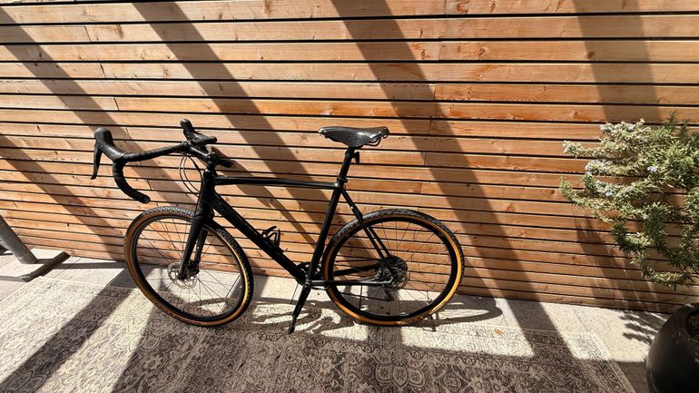 Used Thompson R-9500 2021 Road & Gravel, Black — image 8 of 8