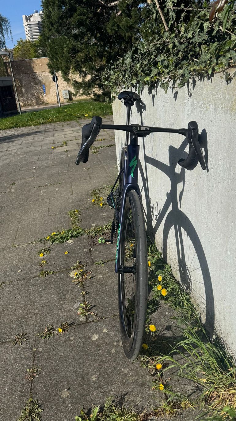 Used Specialized Tarmac SRAM Force eTap AXS 2025 Road & Gravel — image 4 of 11