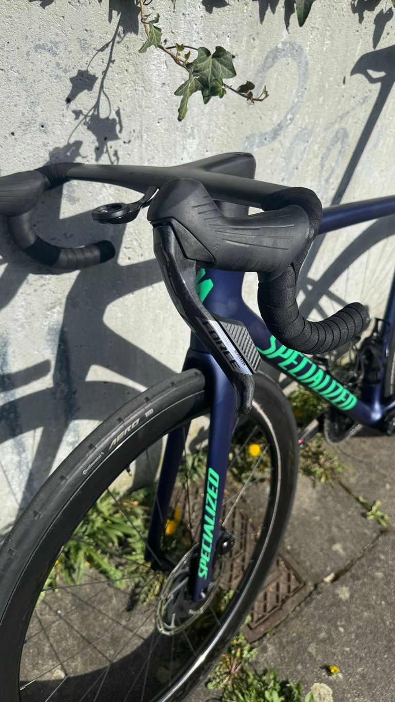Used Specialized Tarmac SRAM Force eTap AXS 2025 Road & Gravel — image 2 of 11