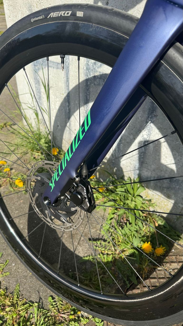Used Specialized Tarmac SRAM Force eTap AXS 2025 Road & Gravel — image 9 of 11