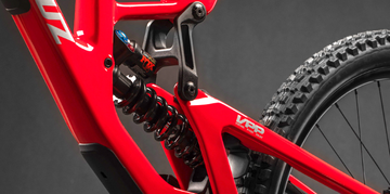 Used Santa Cruz V10 SRAM X01 DH 2024 Mountainbike, Red — image 4 of 8