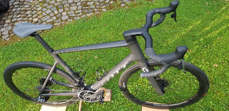 Used Scott Addict RC Ultimate 2024 2024 Road & Gravel, Black — image 7 of 7