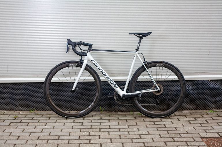 Used Cannondale SuperSix EVO Hi-MOD Ultegra Di2 2019 2019 Road & Gravel — image 2 of 8
