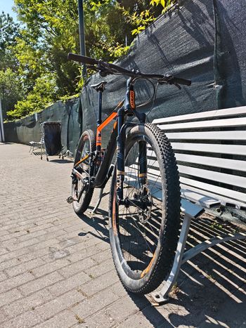 Używany Giant Anthem Shimano Deore XT 2018 Mountainbike — zdjęcie 4 z 9