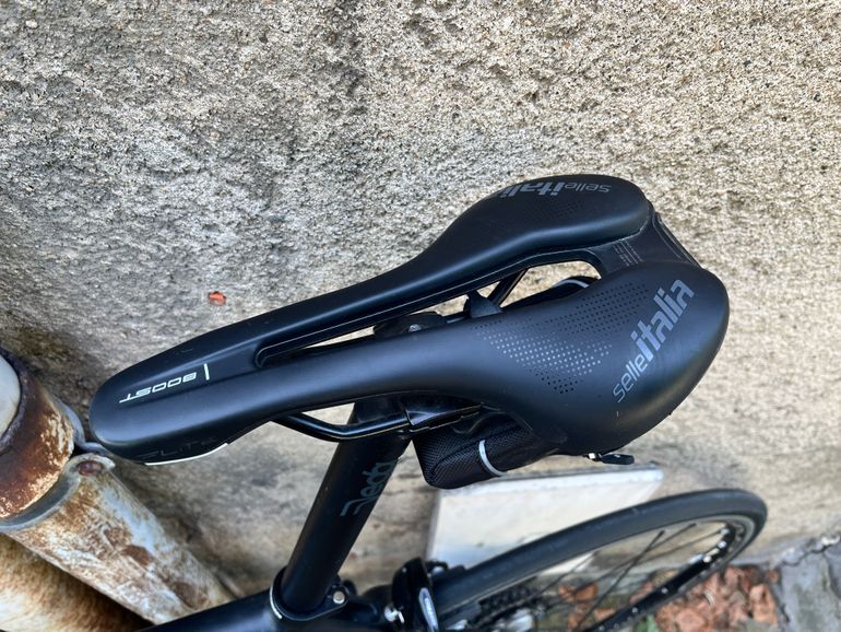 Used Guerciotti Guerciotti KRAKATOA 105 R7000 2019 Road & Gravel, Schwarz — image 2 of 10