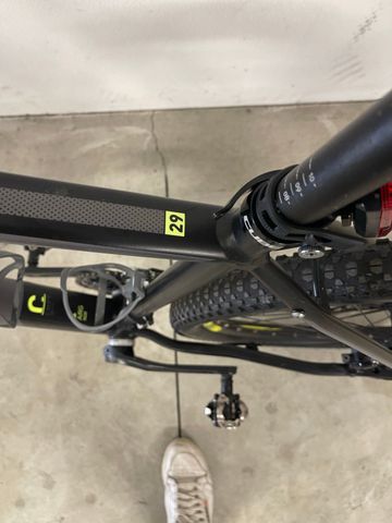 Used CUBE ACID 29 2018 2018 Mountainbike, Light Gray, 29 — image 15 of 19