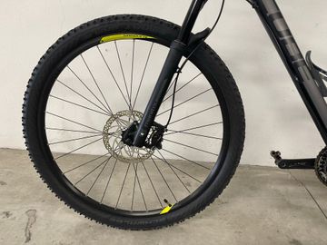Used CUBE ACID 29 2018 2018 Mountainbike, Light Gray, 29 — image 17 of 19