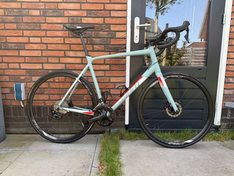 Used Giant Contend SL 1 Disc 2019 2019 Road & Gravel, Grün — image 1 of 18