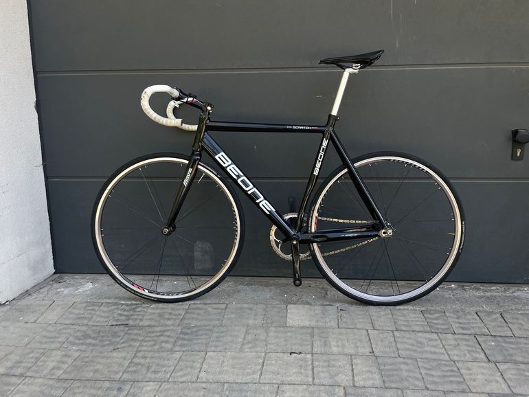 Used Beone Beone Custom Single Speed / Fixed Gear 2024 Road & Gravel, Schwarz — image 2 of 5