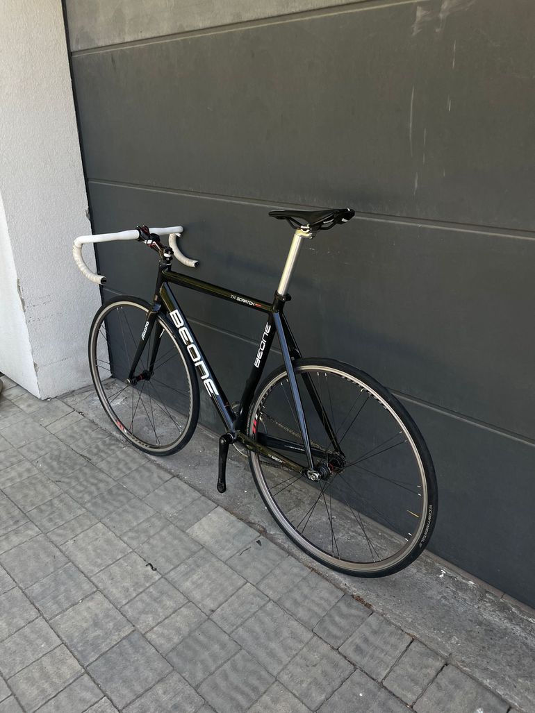Used Beone Beone Custom Single Speed / Fixed Gear 2024 Road & Gravel, Schwarz — image 4 of 5