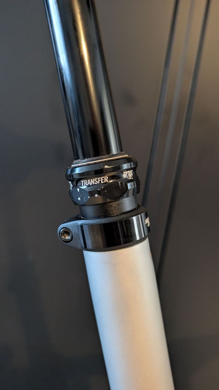 Used Santa Cruz Blur SRAM GX Eagle AXS 2025 Mountainbike, Gris claro — image 3 of 6