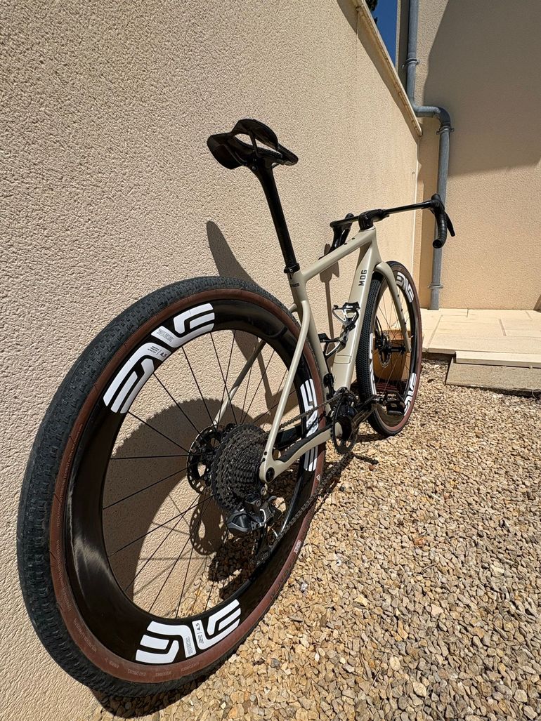 Used Enve Enve Custom Shimano Dura Ace Di2 2024 Road & Gravel — image 3 of 13