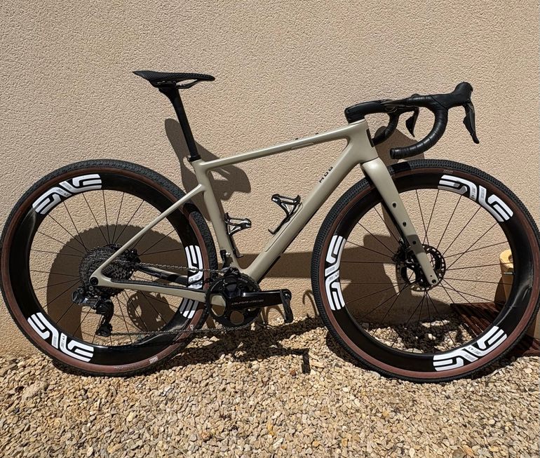 Used Enve Enve Custom Shimano Dura Ace Di2 2024 Road & Gravel — image 1 of 13