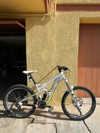 Used Cannondale Cannondale Custom Shimano Deore XT 2011 MTB