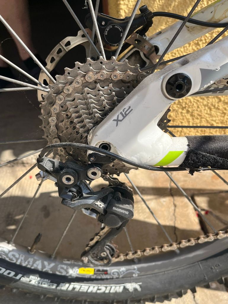 Used Cannondale Cannondale Custom Shimano Deore XT 2011 Mountainbike, White — image 3 of 7