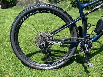Used Specialized Specialized Epic S-Works 2024 Mountainbike, Purple — image 2 of 6