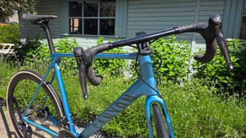 Used Canyon Ultimate CF SL Disc 8.0 Di2 Aero 2020 2020 Road & Gravel, Blu — image 12 of 15