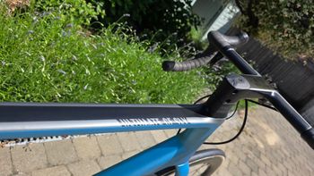 Used Canyon Ultimate CF SL Disc 8.0 Di2 Aero 2020 2020 Road & Gravel, Blu — image 9 of 15