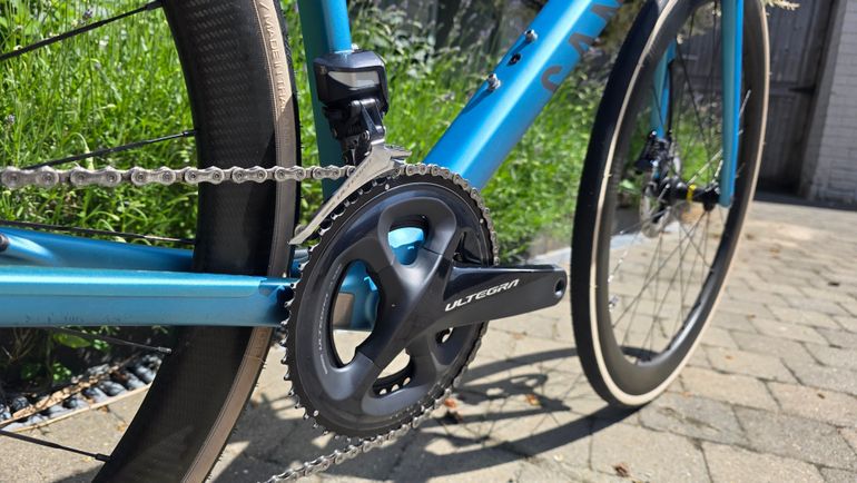 Used Canyon Ultimate CF SL Disc 8.0 Di2 Aero 2020 2020 Road & Gravel, Blu — image 7 of 15