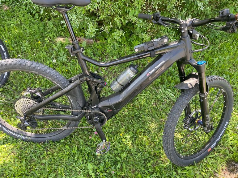 Used BULLS E-Stream EVO AMS BULLS E-Stream EVO AMS Custom Shimano Deore XT 2022 Mountainbike, Black — image 1 of 4
