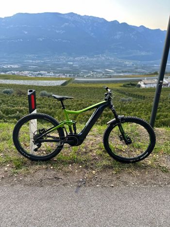 Used Giant Trance E+ 1 Pro 2020 2020 Mountainbike — image 6 of 8