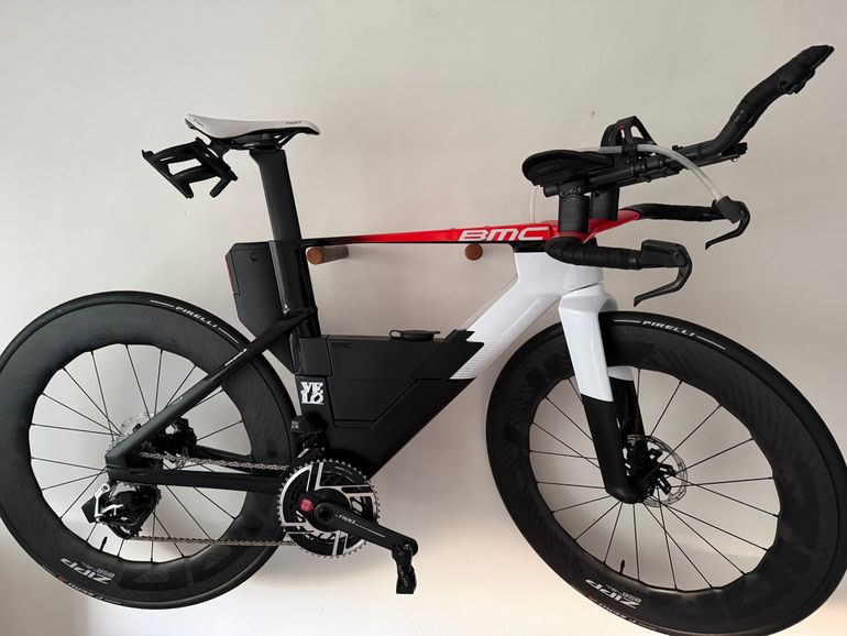 Used BMC Speedmachine 01 ONE 2024 2024 Road & Gravel, White — image 4 of 5