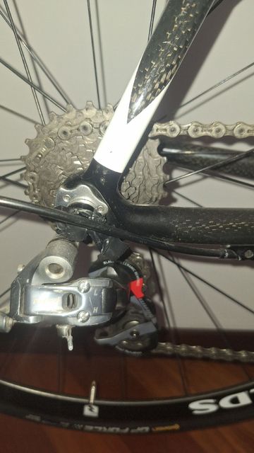 Used Kuota Kom SRAM Red eTap AXS 2017 Road & Gravel, White — image 6 of 19