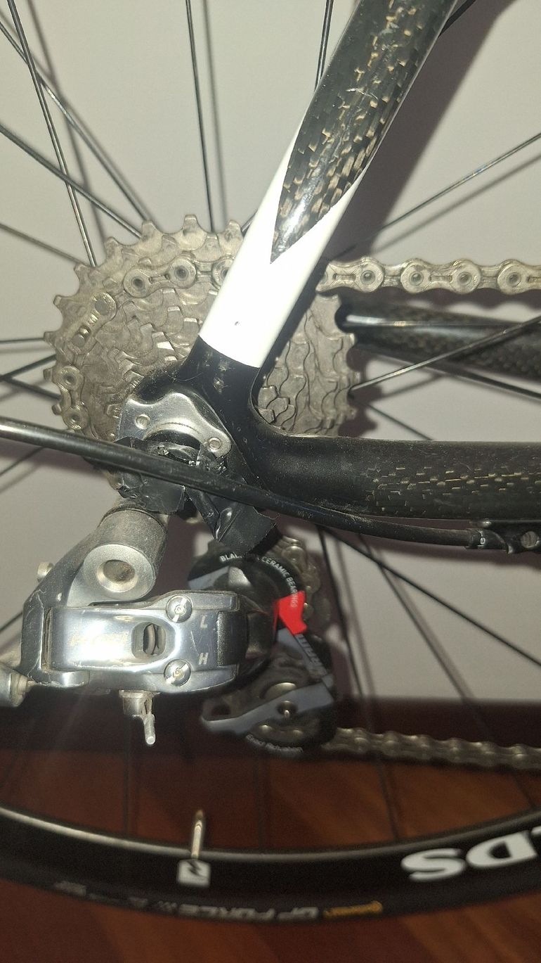 Used Kuota Kom SRAM Red eTap AXS 2017 Road & Gravel, White — image 6 of 19