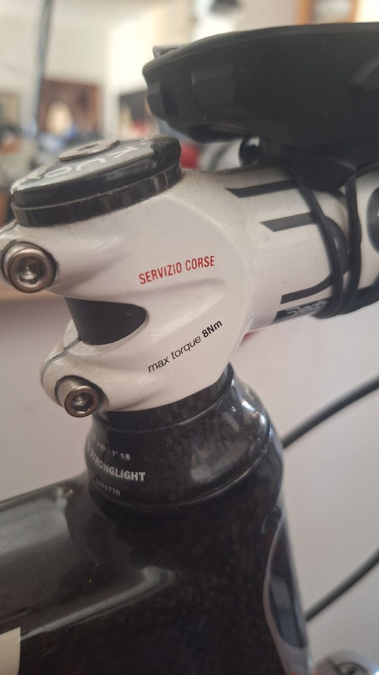 Used Kuota Kom SRAM Red eTap AXS 2017 Road & Gravel, White — image 3 of 19